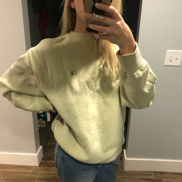 IZOD oversized sweater - Picture 2 of 7